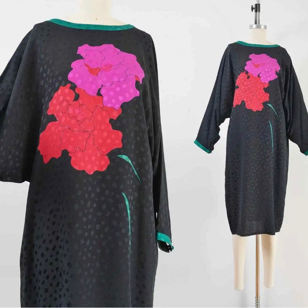 Vintage Flora Kung Silk Floral Dolman Sleeve Dress size 8